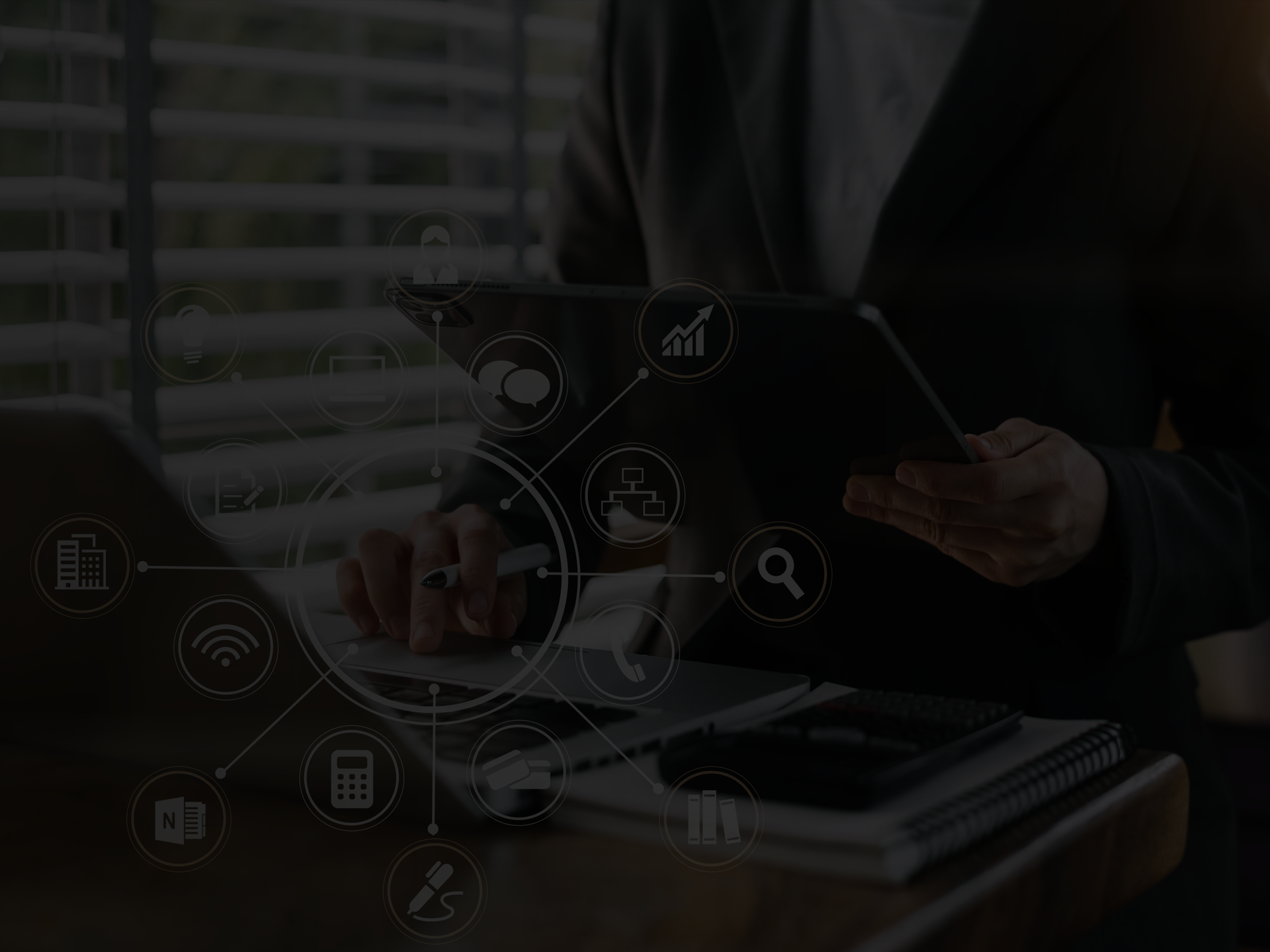 EXPERIENCES ET COMPETENCES EN MATIERE DE WEB